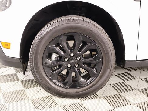 Used 2023 Ford Maverick Lariat w/ Lariat Luxury Package image 18