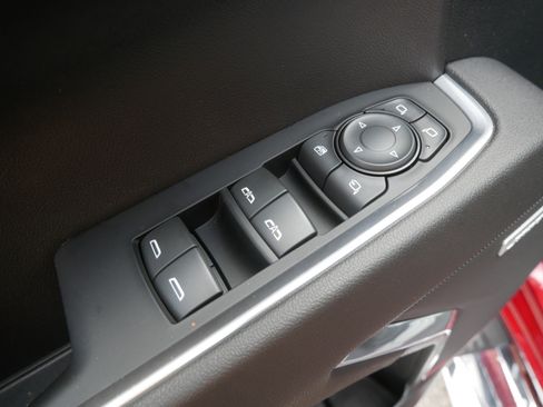 Used 2023 Chevrolet Silverado 1500 LTZ AWD/4WD image 23
