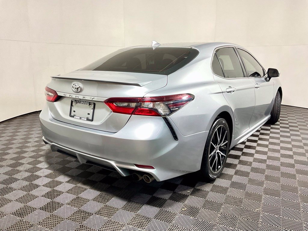 Used 2021 Toyota Camry SE FWD image 15