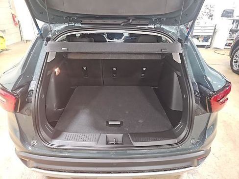 New 2026 Chevrolet Trax LT w/ Driver Confidence Package FWD image 22