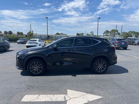 Used 2024 Lexus NX 250 FWD w/ Towing Package (2000 Lbs) image 2