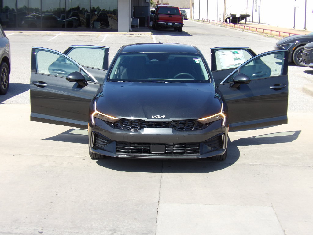 New 2026 Kia K5 LXS FWD image 29