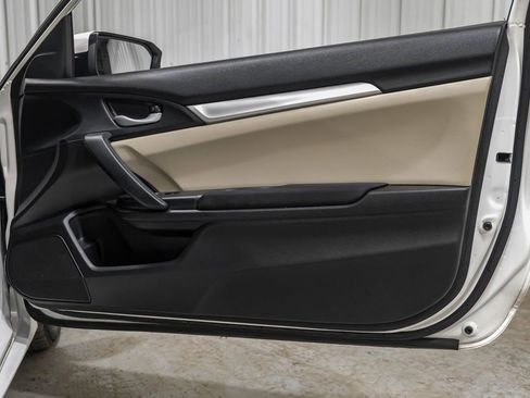 Used 2016 Honda Civic LX-P image 38