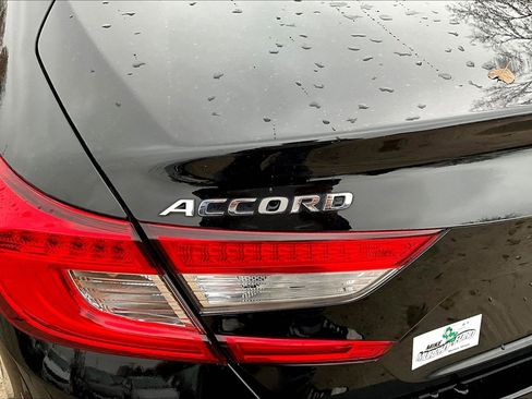 Used 2021 Honda Accord EX image 8
