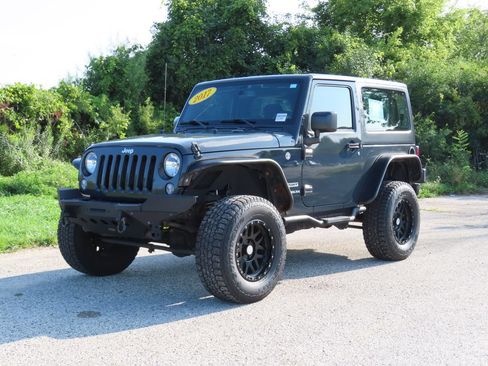 Used 2017 Jeep Wrangler Sport w/ Quick Order Package 24S AWD/4WD image 19