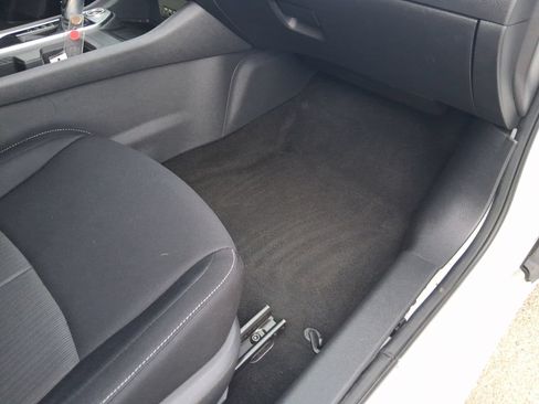 Used 2021 Nissan Sentra SV FWD image 15