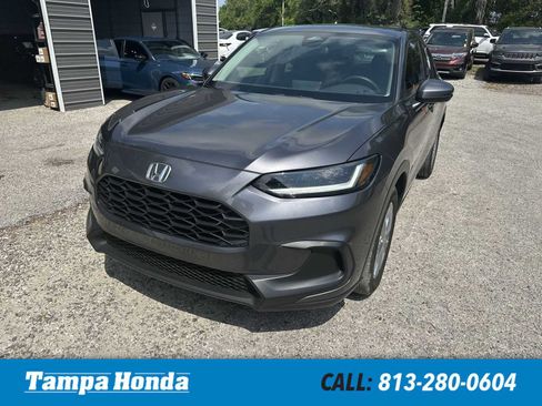 Used 2025 Honda HR-V LX image 1