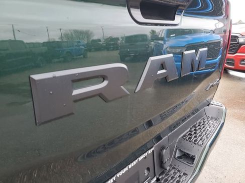 New 2026 RAM 1500 4x4 Crew Cab image 18