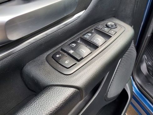 Used 2021 RAM 1500 Big Horn image 23