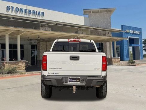 Used 2022 Chevrolet Colorado ZR2 AWD/4WD image 6