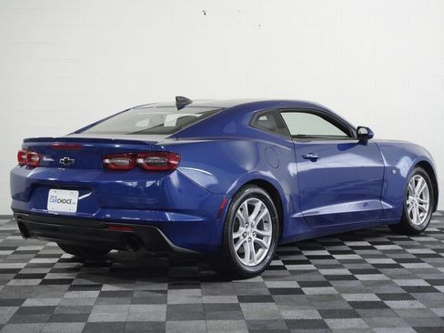 Used 2020 Chevrolet Camaro LS RWD image 6