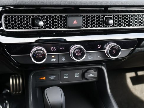 New 2026 Honda Civic Sport image 17