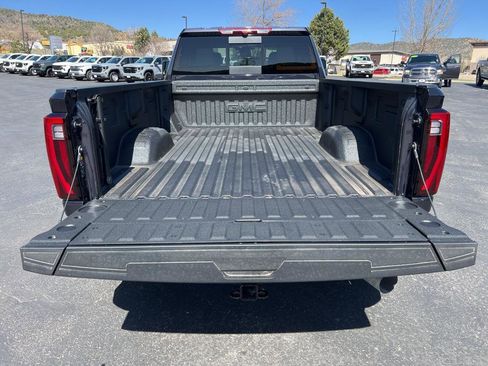New 2025 GMC Sierra 3500 Denali image 11