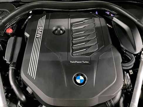 Used 2023 BMW 540i xDrive w/ M Sport Package AWD/4WD image 30