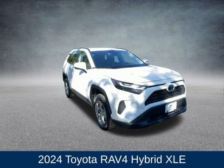 Used 2024 Toyota RAV4 XLE video 3