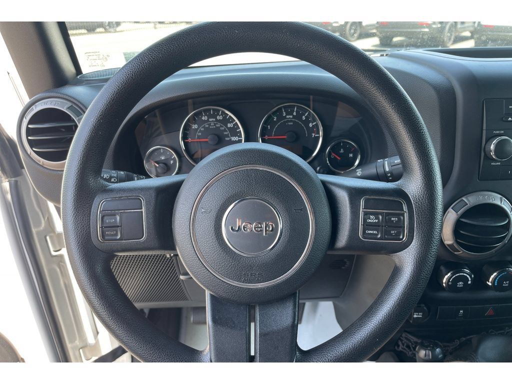 Used 2016 Jeep Wrangler Unlimited Sport AWD/4WD image 31