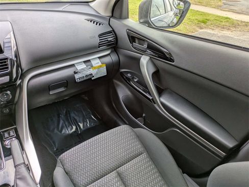 New 2026 Mitsubishi Eclipse Cross LE image 17
