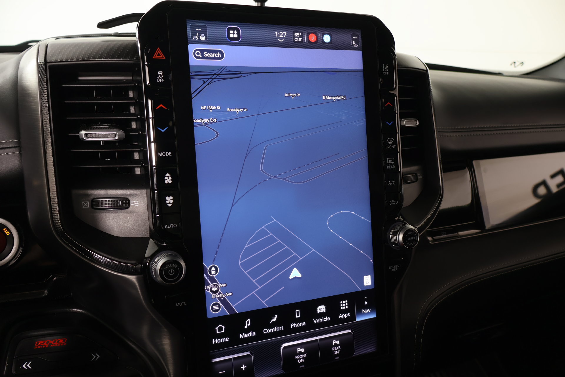 Used 2025 RAM 1500 RHO w/ RHO Level 1 Equipment Group AWD/4WD image 7