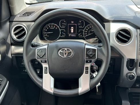 Used 2021 Toyota Tundra SR5 w/ SR5 Upgrade Package AWD/4WD image 43