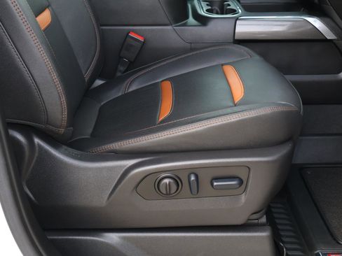 Used 2023 GMC Sierra 3500 AT4 w/ Gooseneck/5TH Wheel Package image 20