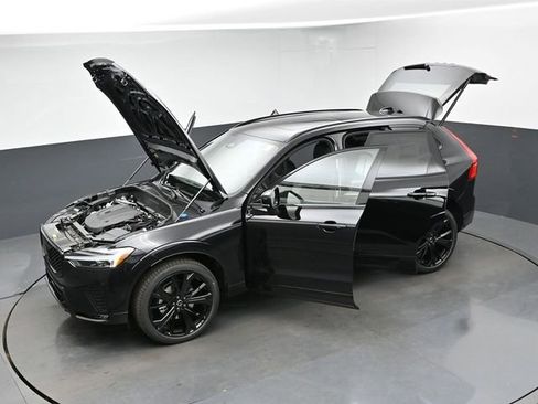 New 2026 Volvo XC60 B5 Ultra w/ Climate Package AWD/4WD image 51