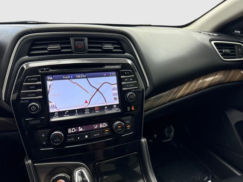 Used 2017 Nissan Maxima Platinum image 23