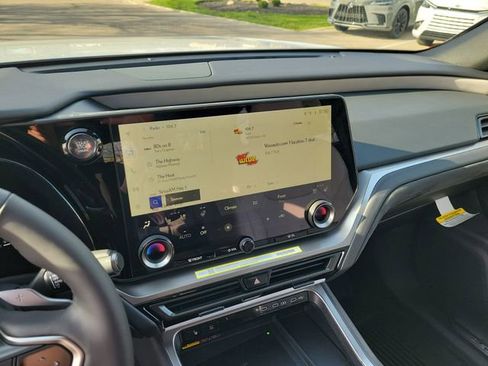 New 2026 Lexus TX 350 AWD image 27