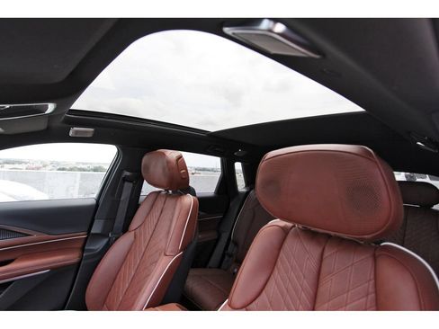 New 2027 Cadillac Lyriq Signature Luxury w/ Nappa Leather Package AWD/4WD image 23