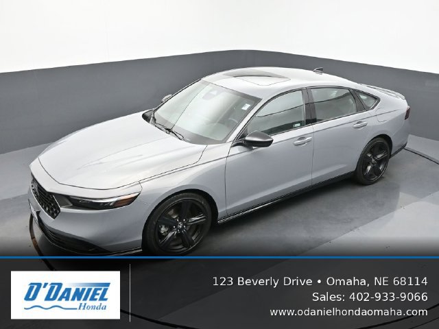 Used 2024 Honda Accord Sport image 16