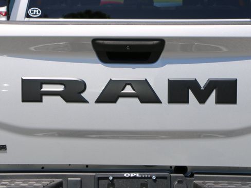 Used 2026 RAM 2500 Big Horn AWD/4WD image 5