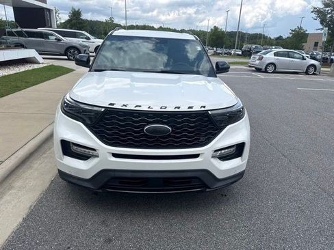 Used 2022 Ford Explorer ST w/ Equipment Group 401A AWD/4WD image 3