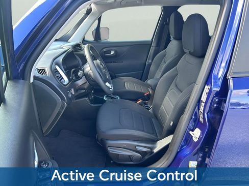 Used 2021 Jeep Renegade Latitude image 11