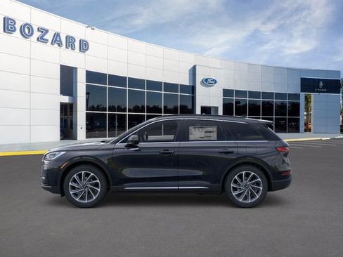 New 2026 Lincoln Corsair Premiere image 3