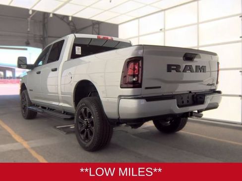 Used 2026 RAM 2500 Big Horn AWD/4WD image 10