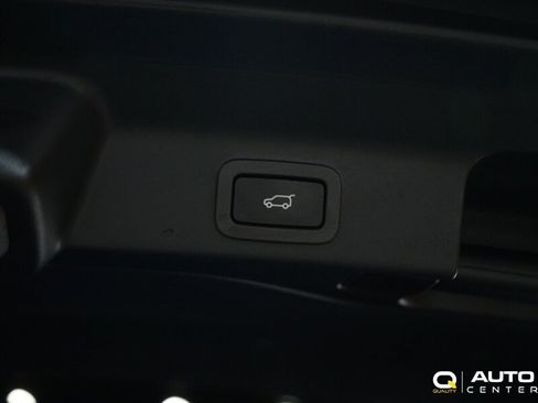 Used 2020 Jaguar F-PACE SVR AWD/4WD image 37