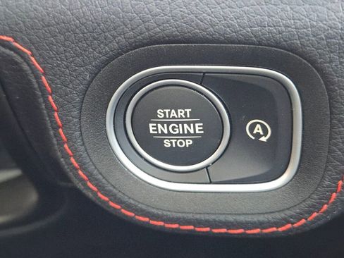 Used 2025 Mercedes-Benz GLE 53 AMG 4MATIC image 31