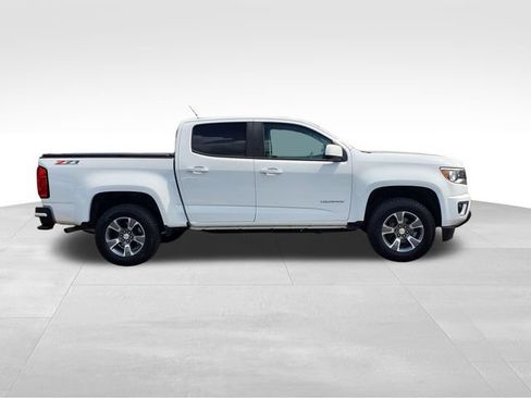 Used 2019 Chevrolet Colorado Z71 AWD/4WD image 6