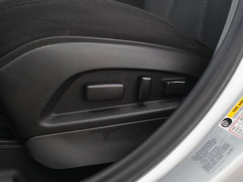 Used 2017 Chevrolet Equinox LT w/ Convenience Package FWD image 27