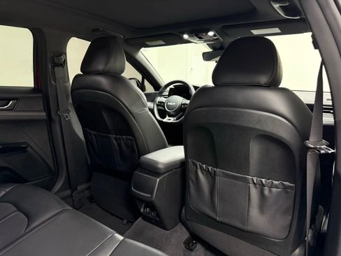 Used 2023 Kia K5 GT-Line image 14