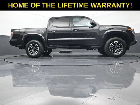 Used 2021 Toyota Tacoma TRD Sport w/ TRD Premium Sport Package AWD/4WD image 56