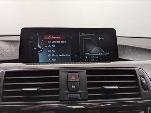 Used 2017 BMW M3 image 27