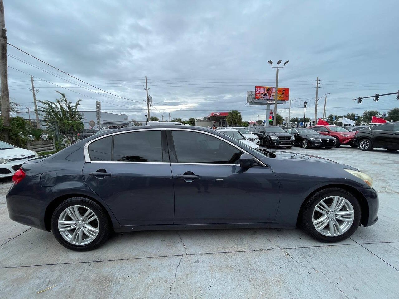 Used 2011 INFINITI G37 Journey w/ Premium Pkg RWD image 5