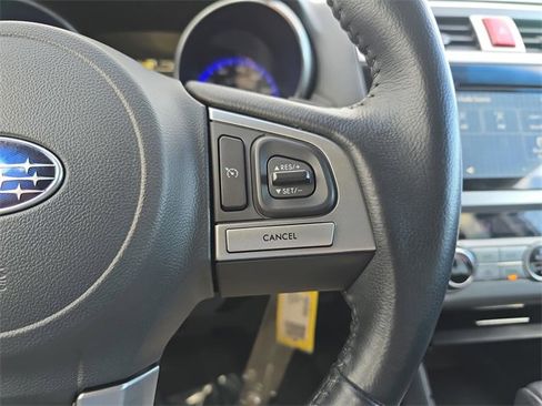 Used 2016 Subaru Outback 2.5i Premium image 20