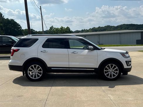 Used 2016 Ford Explorer Limited AWD/4WD image 16