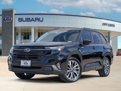 Used 2025 Subaru Forester Touring image 1