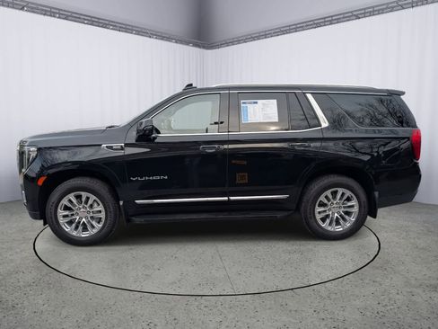 Certified 2024 GMC Yukon SLT w/ SLT Premium Package image 5
