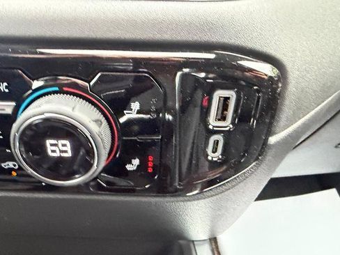 New 2026 Chevrolet Silverado 1500 RST w/ Redline Edition AWD/4WD image 29