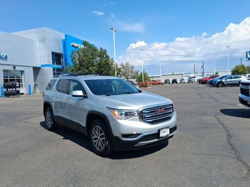 Used 2019 GMC Acadia SLE AWD/4WD image 1