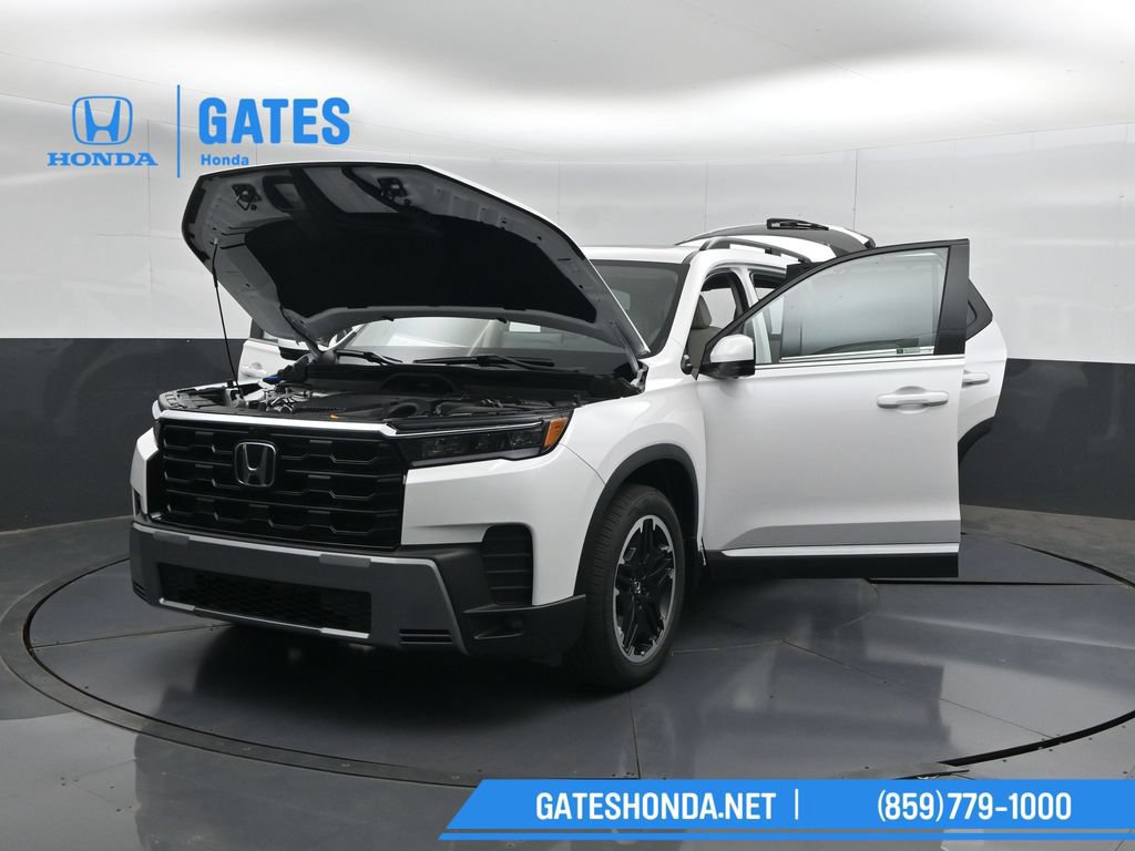 New 2026 Honda Pilot Touring image 60