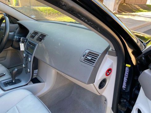 Used 2009 Volvo S40 2.4i image 43